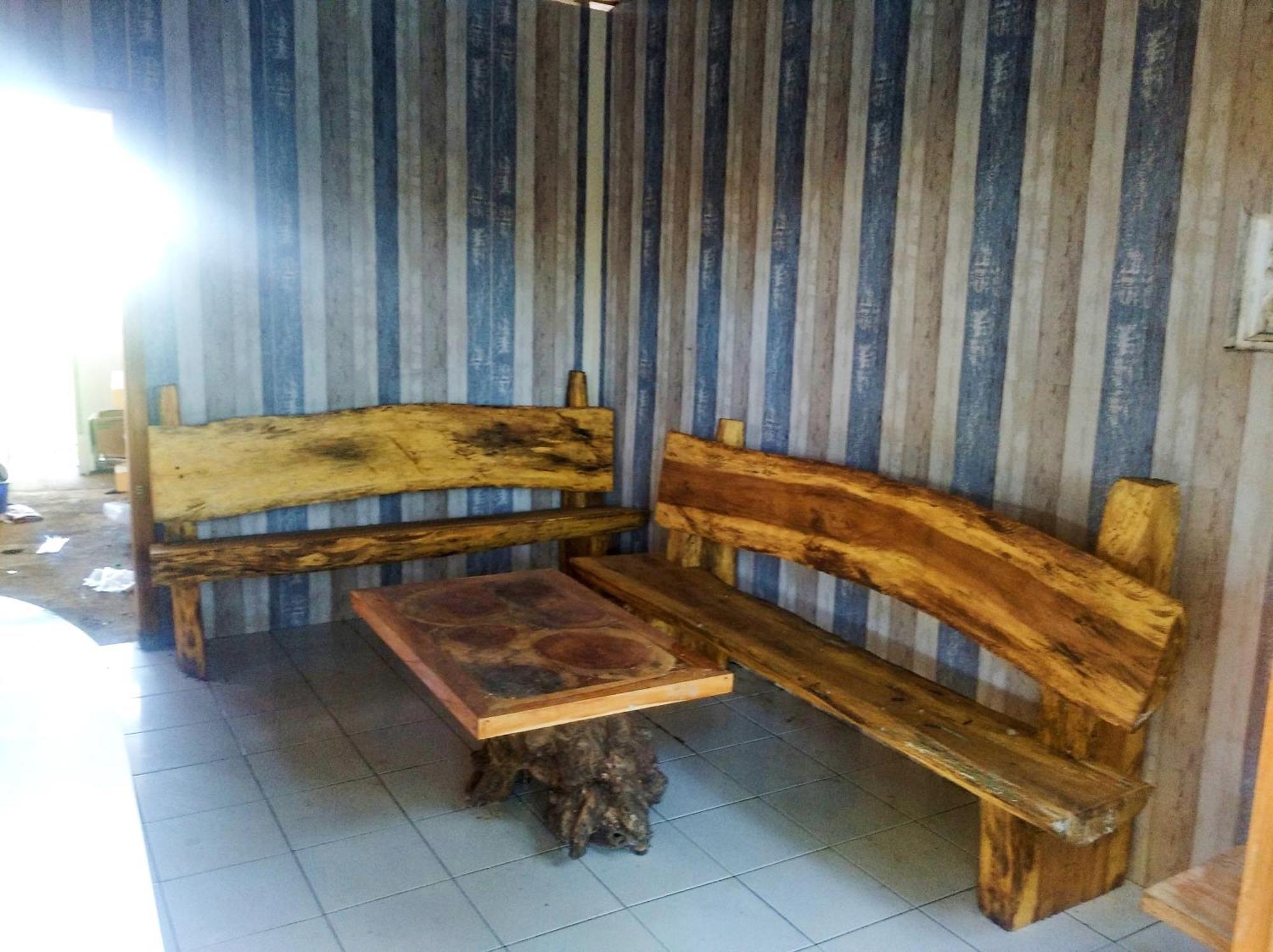 Wooden Kemiren Homestay Banyuwangi Banyuwangi  Buitenkant foto