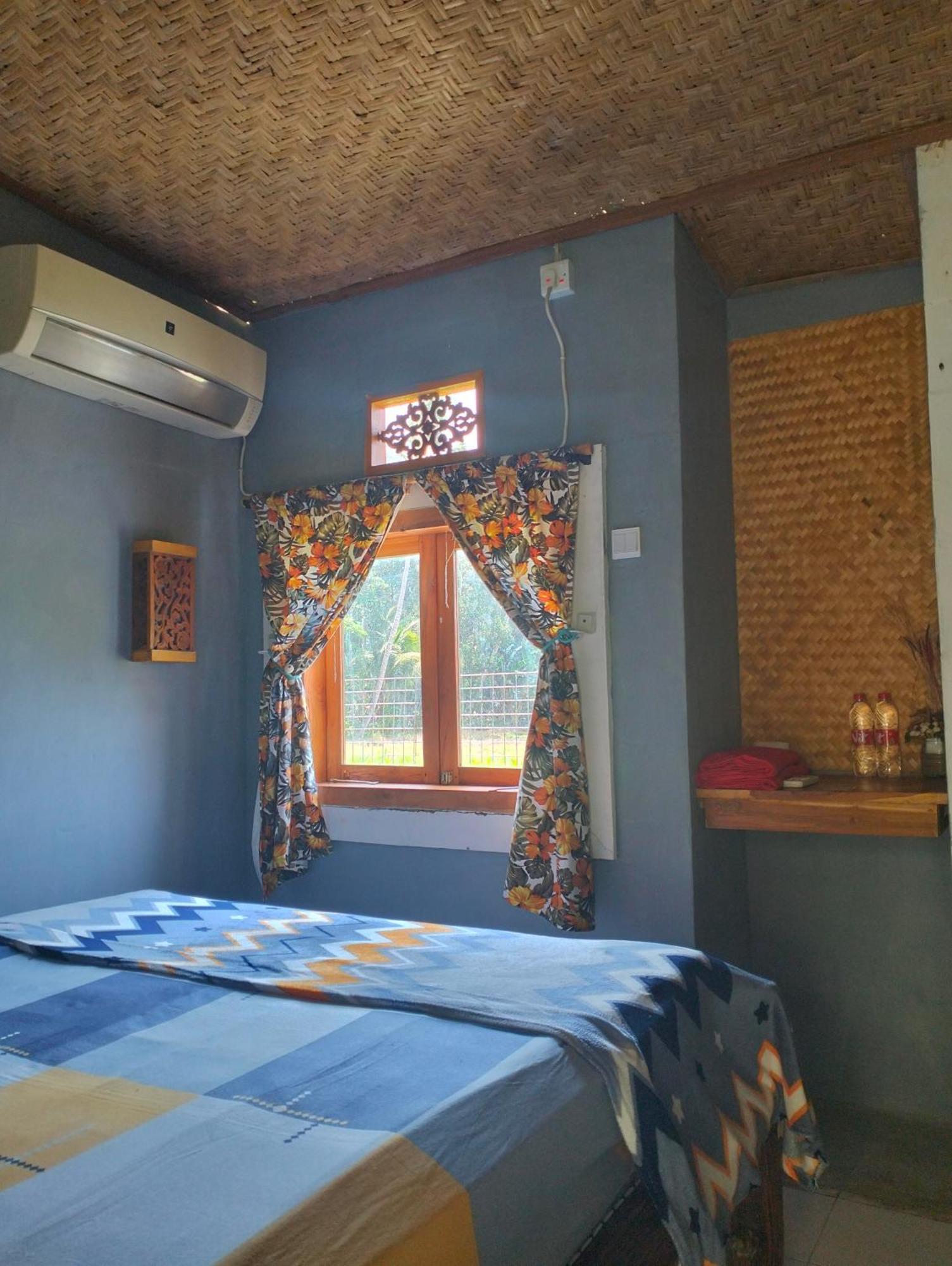 Wooden Kemiren Homestay Banyuwangi Banyuwangi  Buitenkant foto